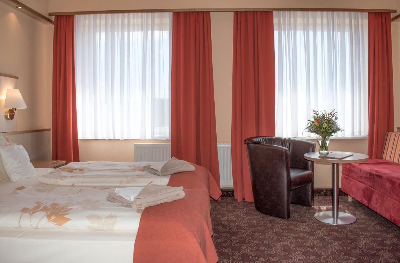Schlossberghotel Oberhof Oberhof  Buitenkant foto