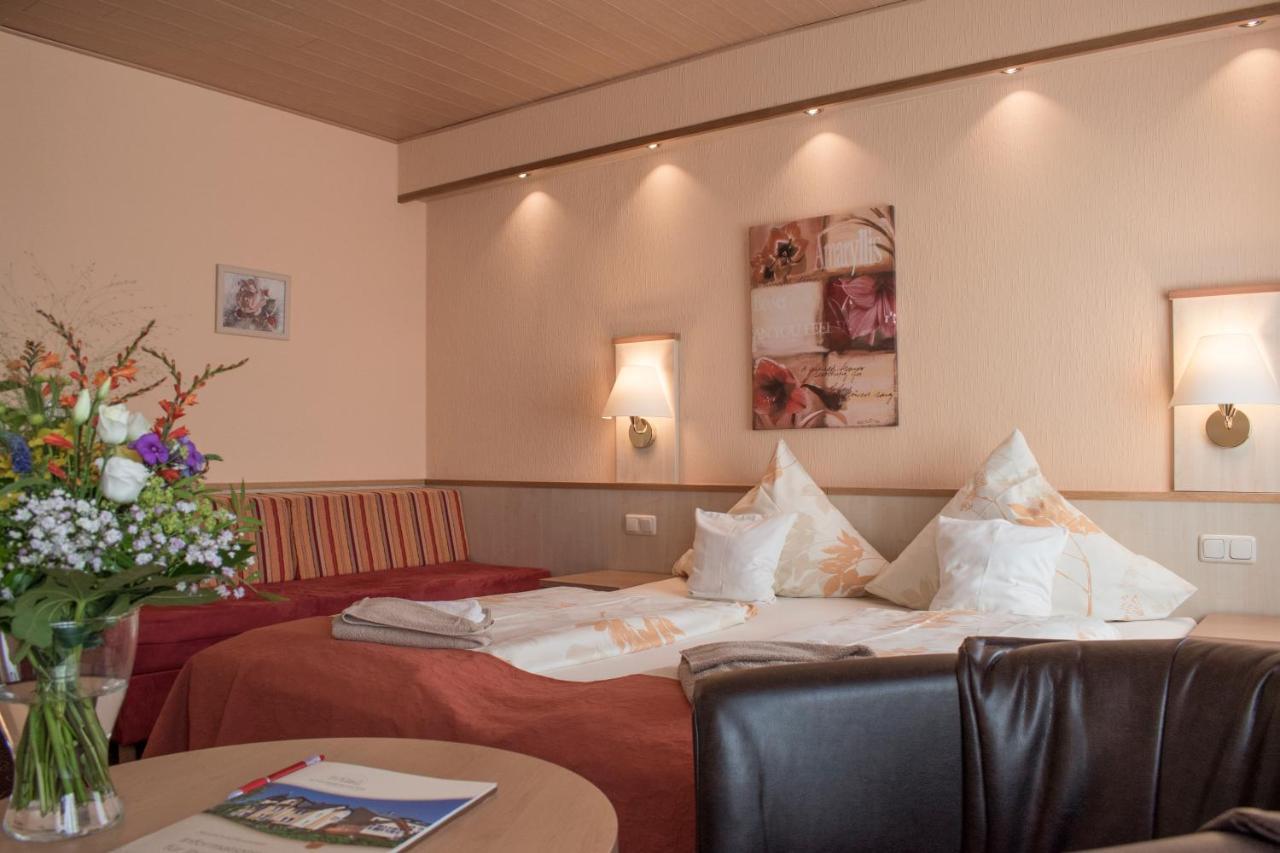 Schlossberghotel Oberhof Oberhof  Buitenkant foto